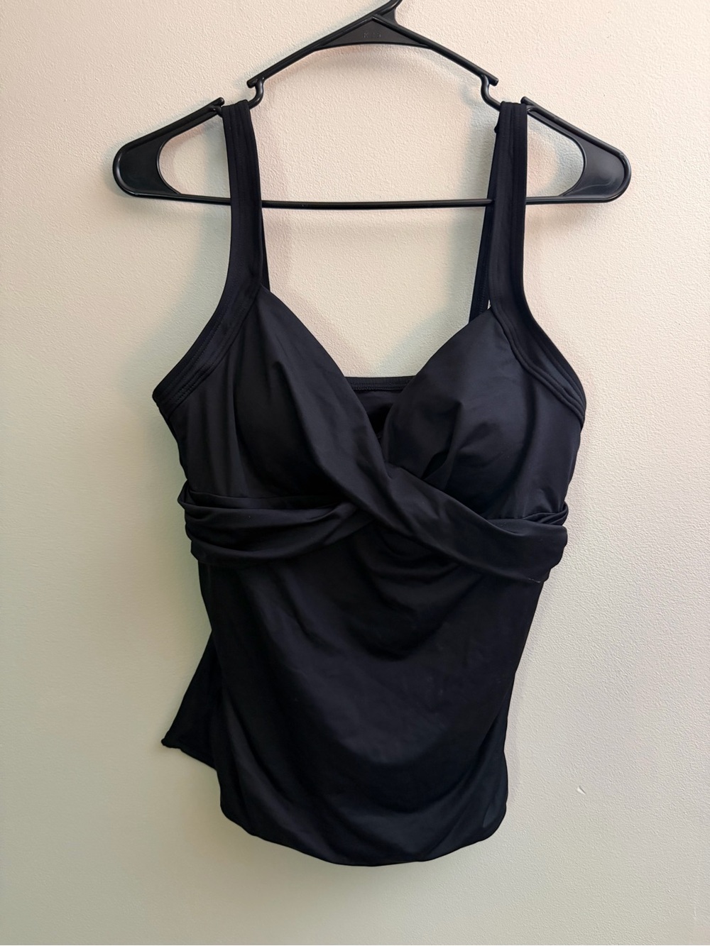 NWOT sz10 Lands End women’s v neck wrap tankini top underwire flattering